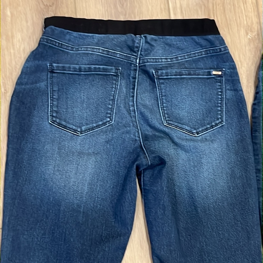 Bundle of Two Identical Simply Vera Vera Wang Cropped Stretch Jeans Size 4 - Picture 11 of 16